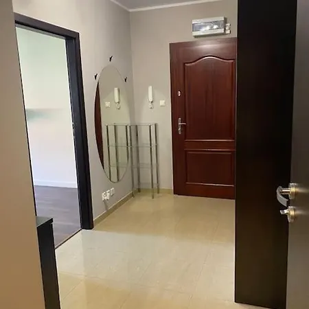 Appartement Przestronne Mieszkanie W Spokojnej Okolicy *